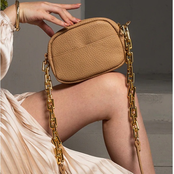 NWT Henny + Lev Camera Bag in Tan - Picture 1 of 6